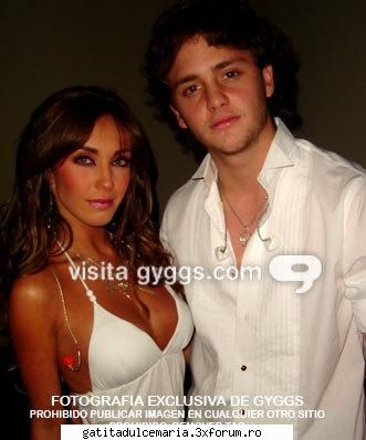 Anahi y Christopher - bombona_dulce_girl - Alte traume