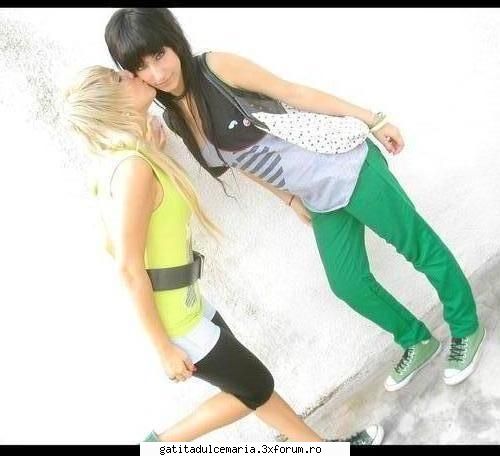 ..::EmO::.. - bombona_dulce_girl - About u!!Because are you unik!