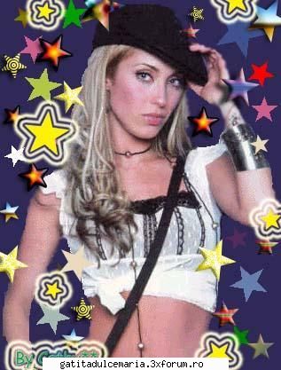 pozee 
prima :razz: poze anahi